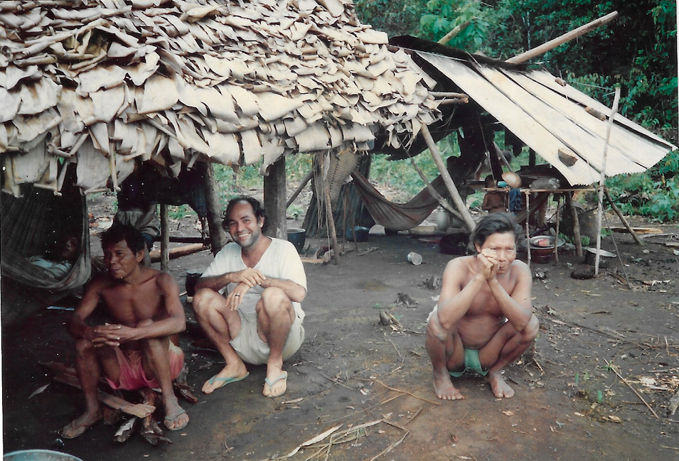 L’attribut alt de cette image est vide, son nom de fichier est Superbe-photo-de-renato-Antonio-bibiano-1988-NF.png.